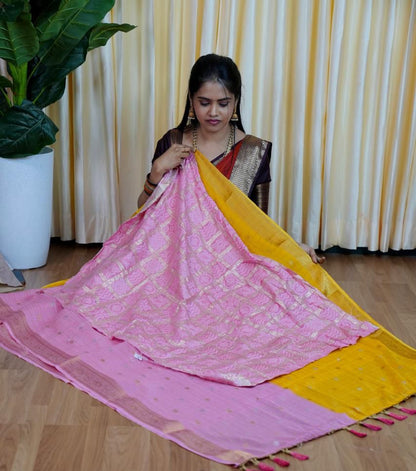 Half designer saree with Zari weaving puttas🥰😎