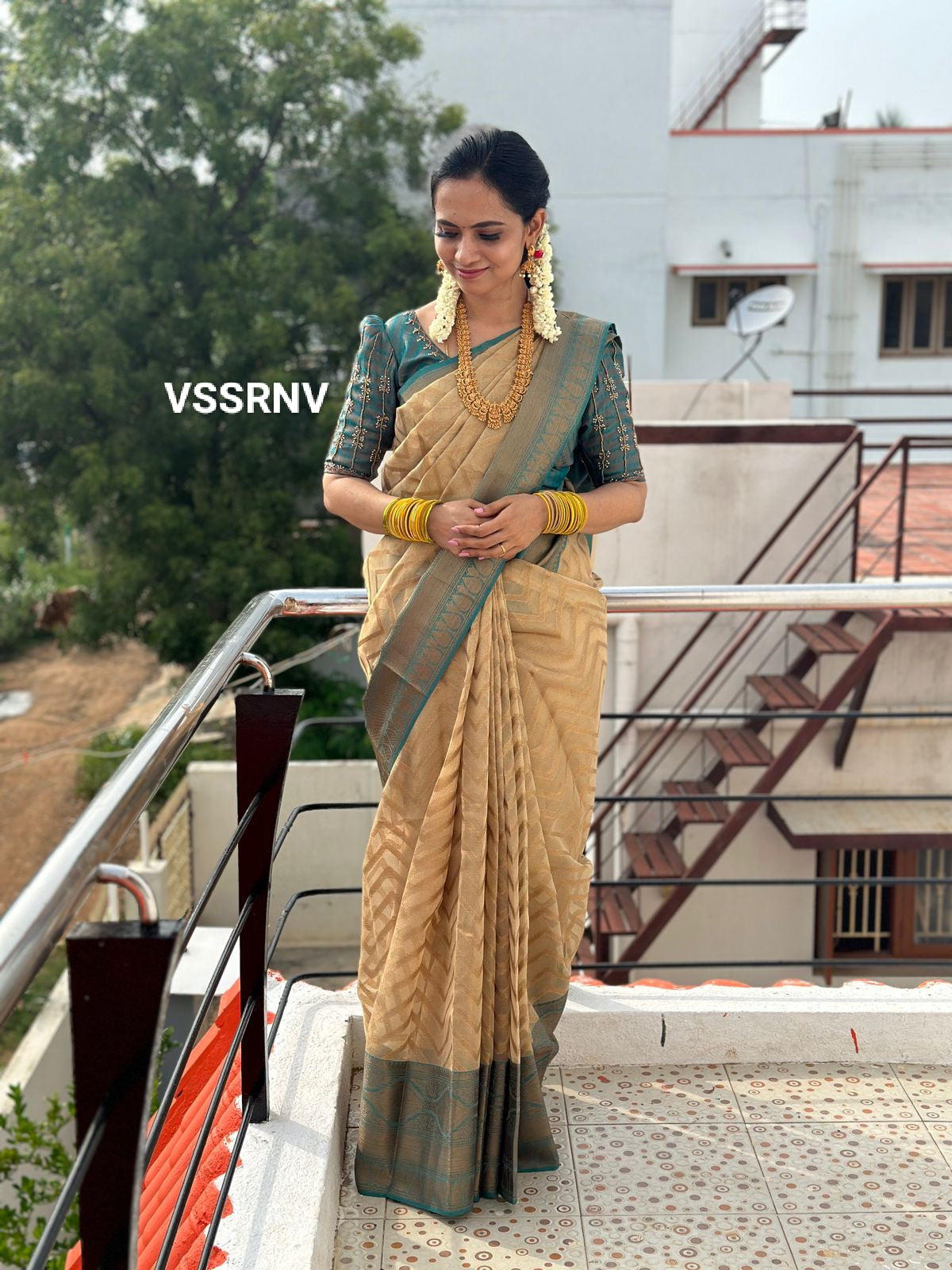 Don’t miss 🥳Just Rs.799 warm silk cotton saree