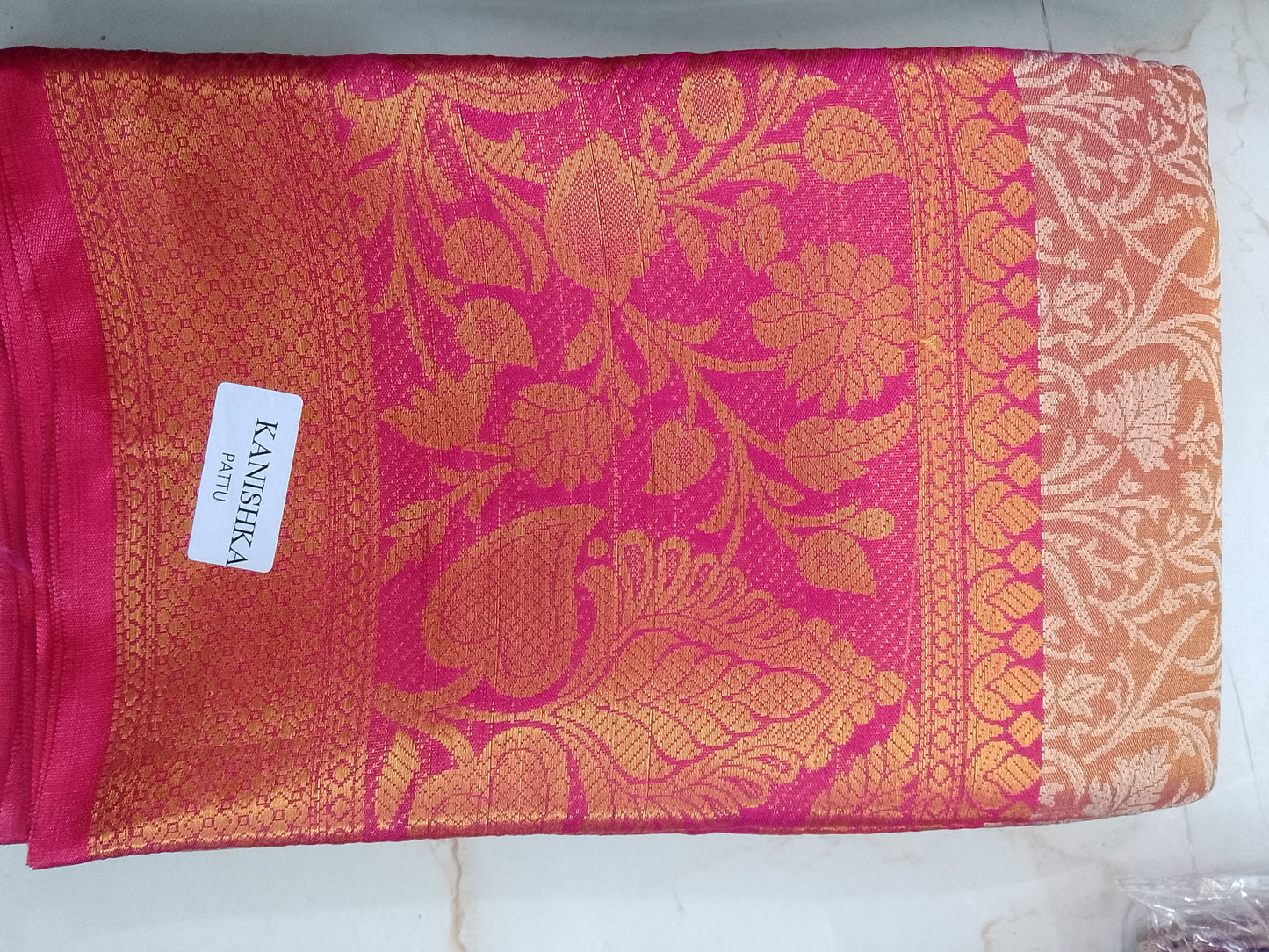Semi silk saree 📷