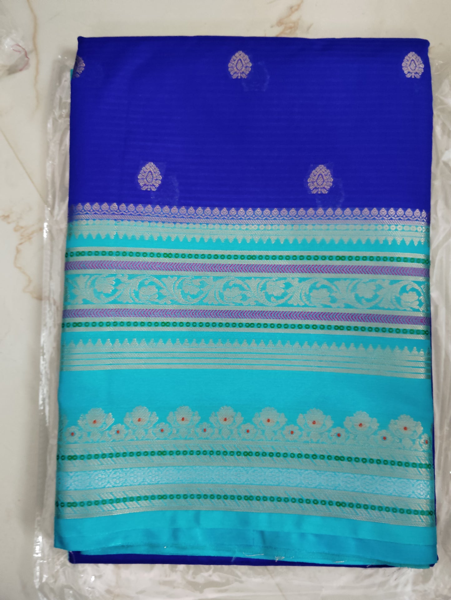 Warm Silk saree📷