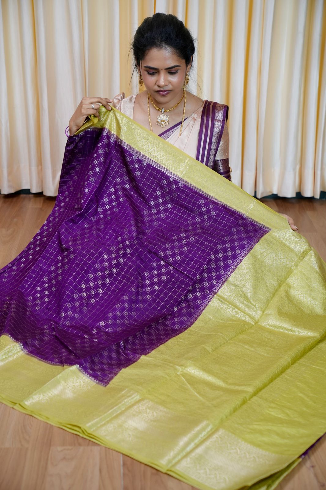 Premium warm silk sarees🥰🥳