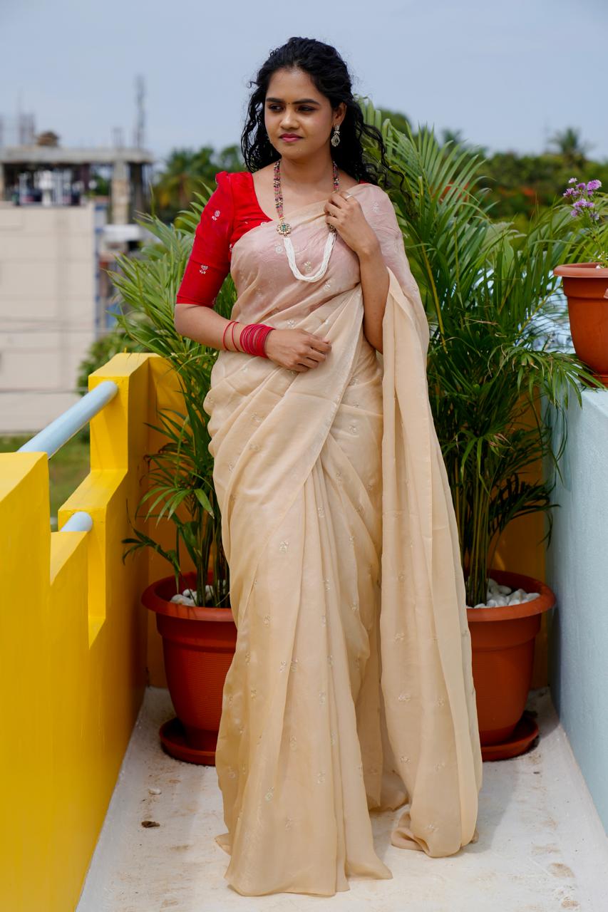 Space silk sarees.🥳with contrast blouse(Red colour)