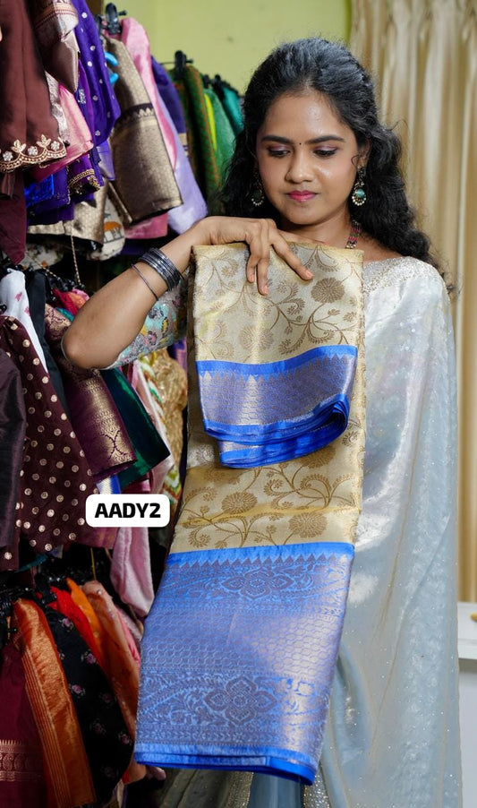 Aadi❤️ offer saree🥰🤩