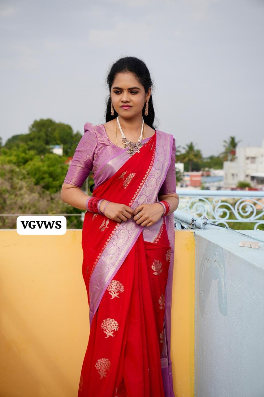 Premium Warm silk saree 🥰😎🥳