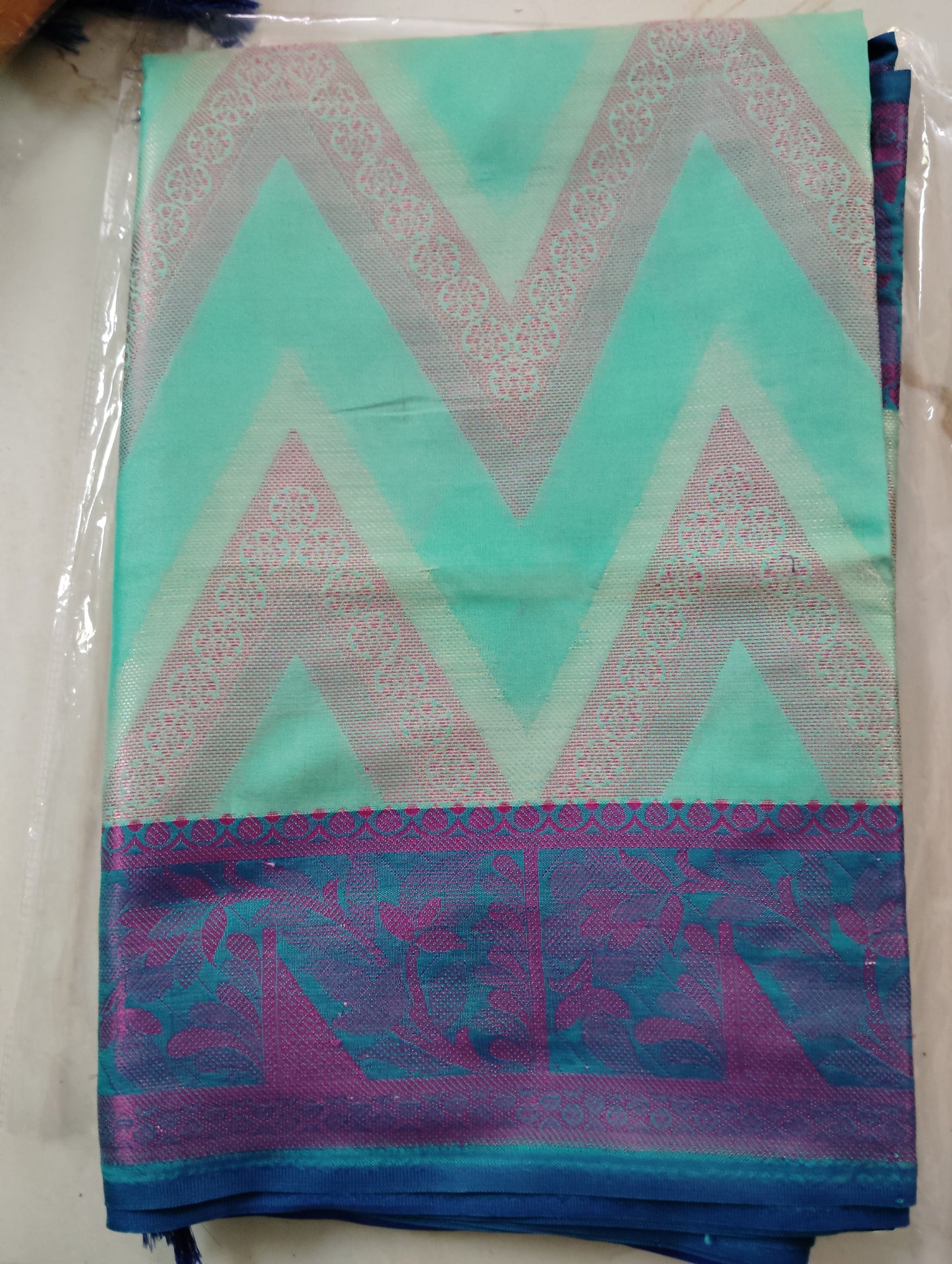 Warm Silk saree📷📷rama blue with blue border