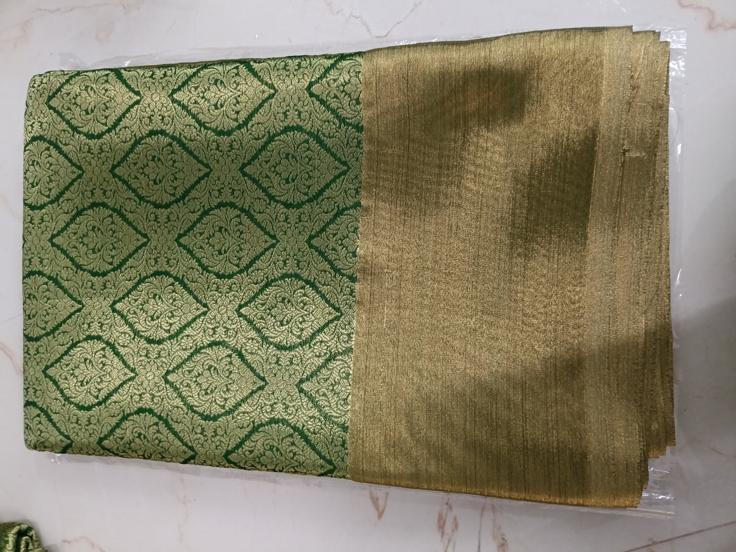 Premium semi soft silk🍏🍄