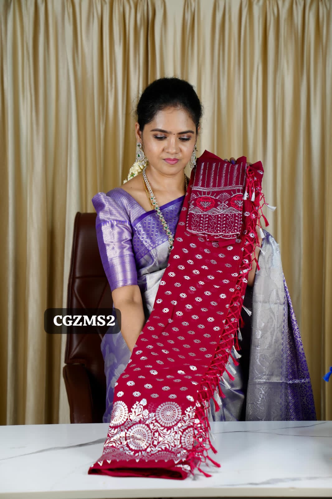 Georgette saree with silver foil print🥳