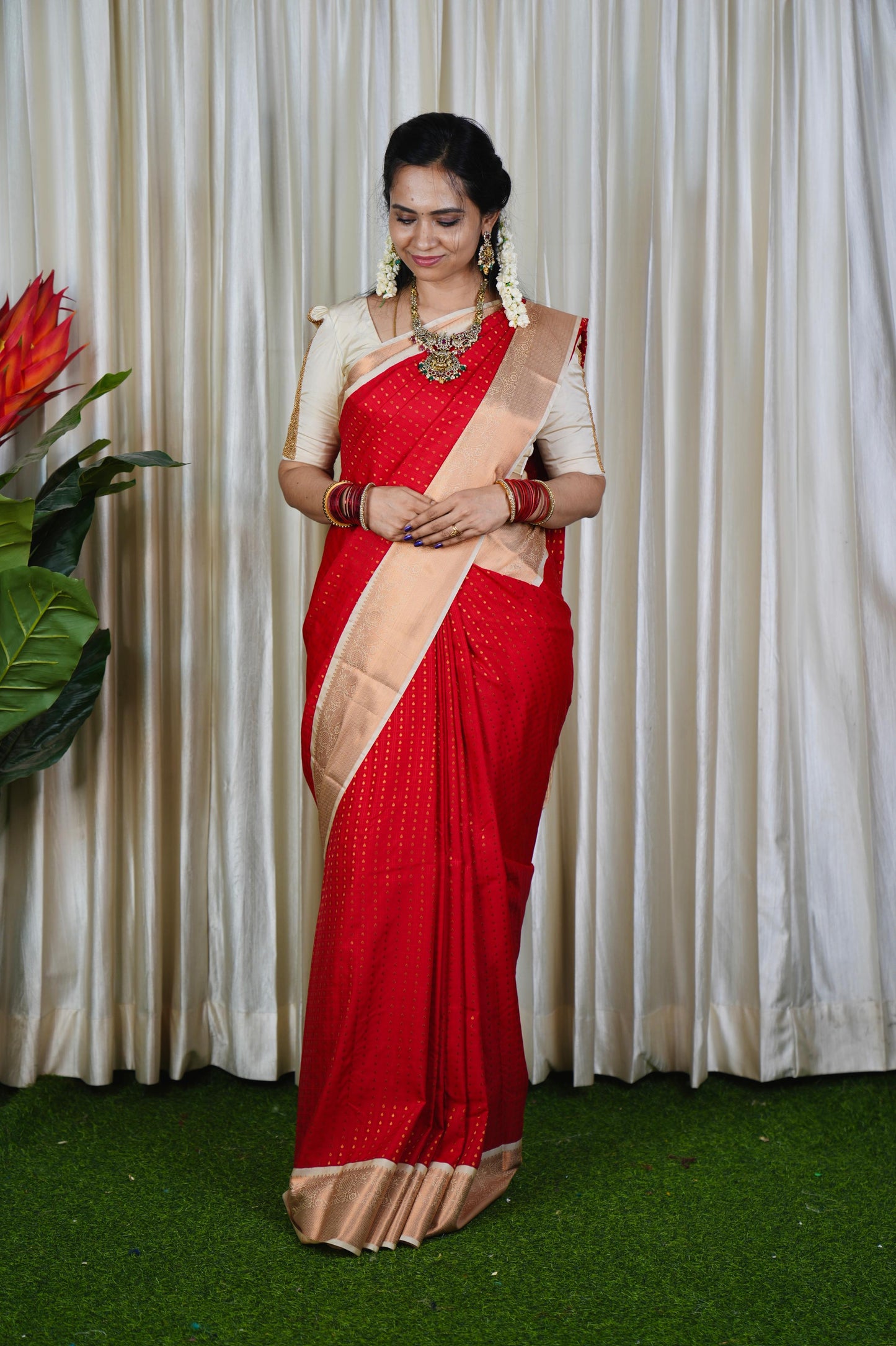 1000 buttas in Premium kanchi bridal semi silk sarees❌