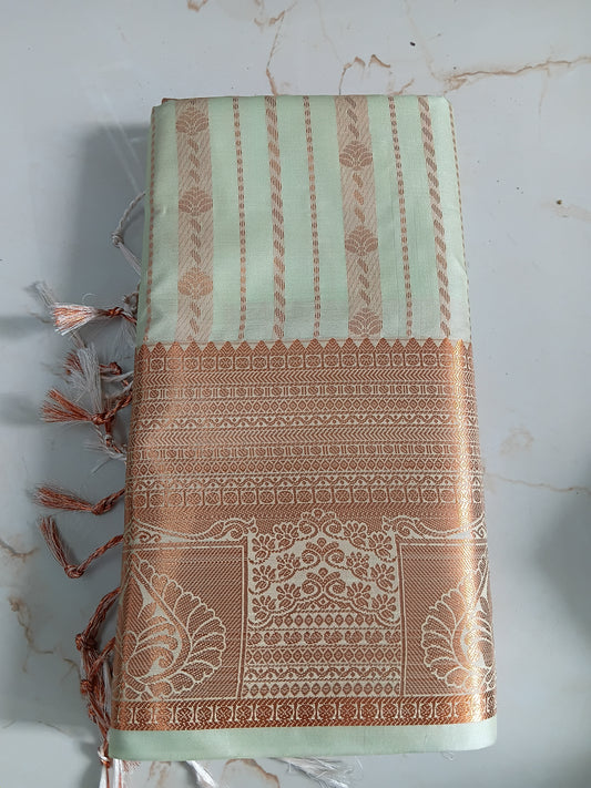 Semi soft silk saree with zari weaving📷