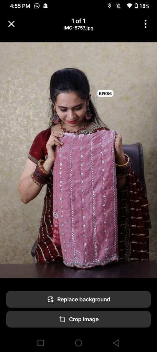 Heavy premium space silk saree with katdana beads work 🥳