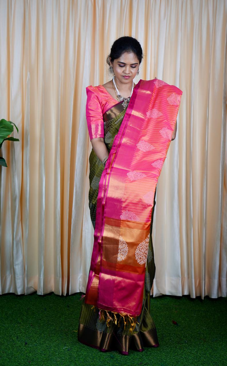 Banarasi Soft Silk  sarees🥳✅️