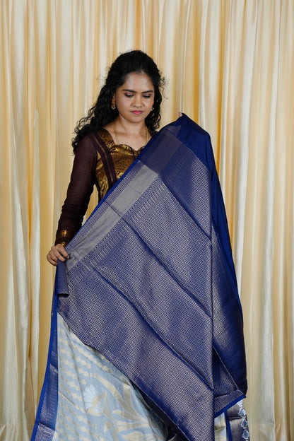 Premium warm silk saree  🥳
