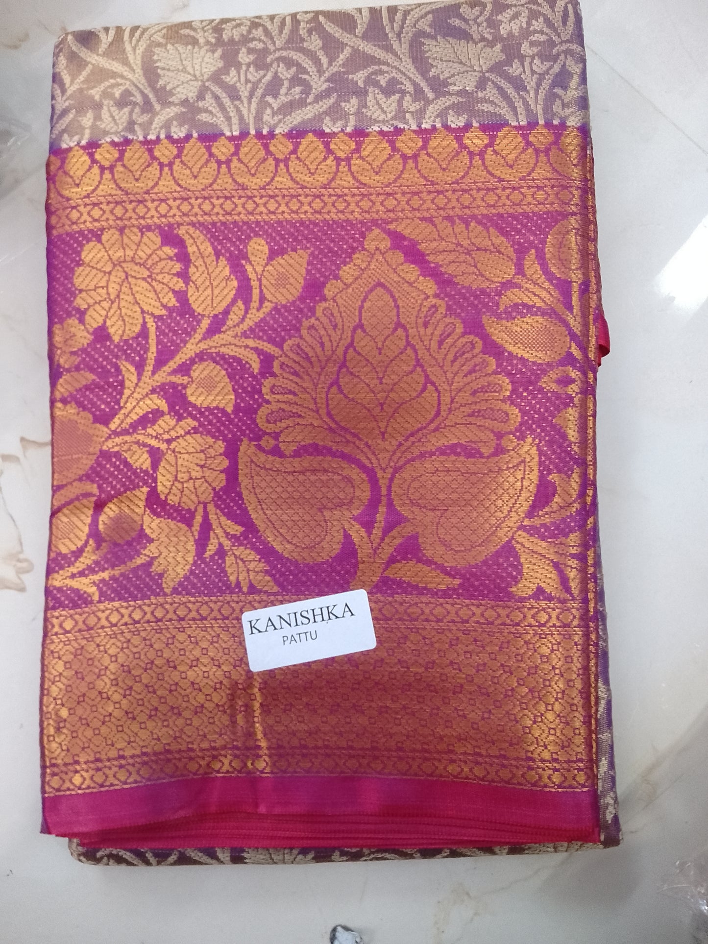 Semi silk saree 📷