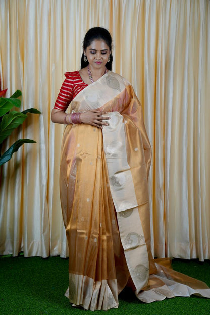 Premium soft tissue sarees🥰🥳