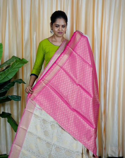 Soft Banarasi Silk 🥳