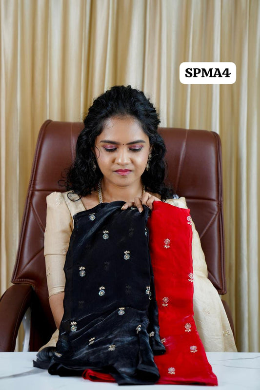 Space silk saree with contrast blouse🥰🥳