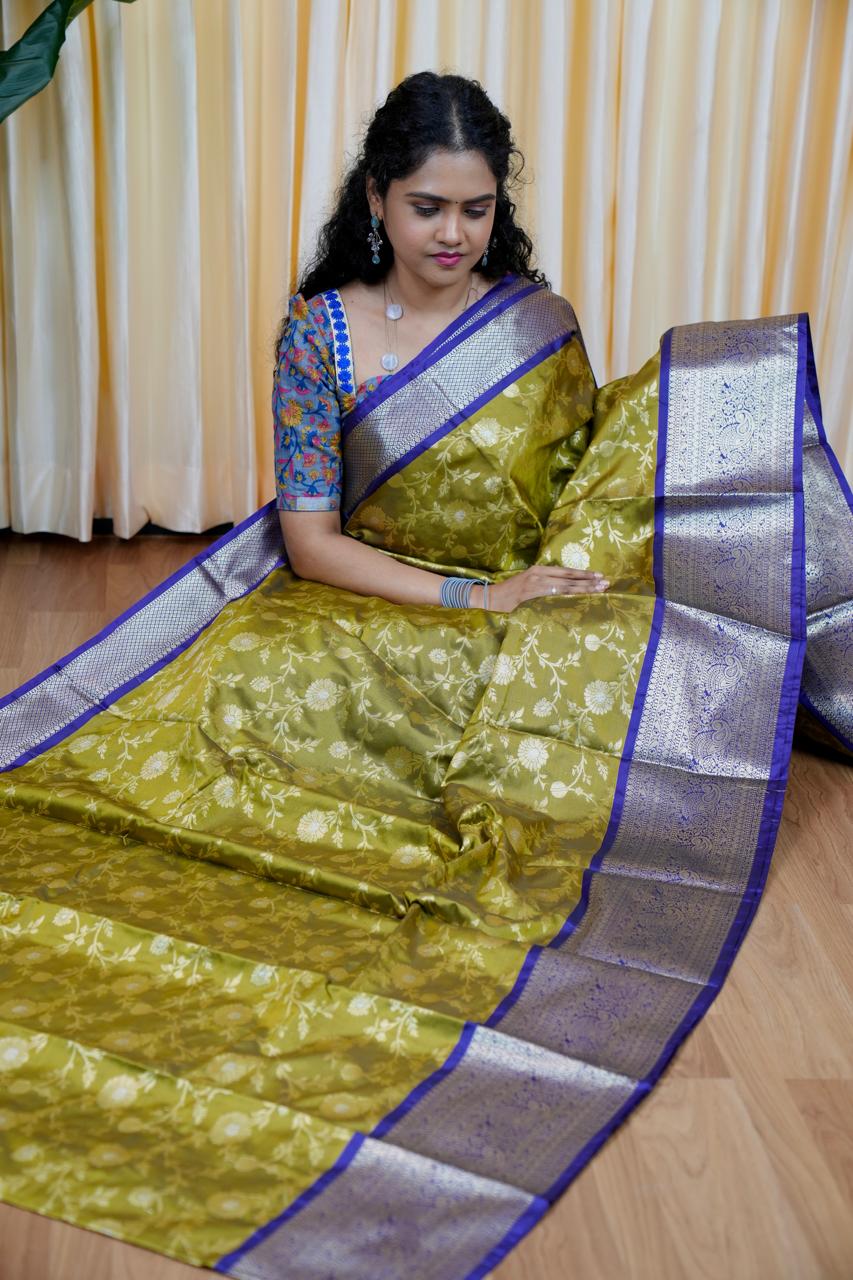 Semi soft silk  🎁
