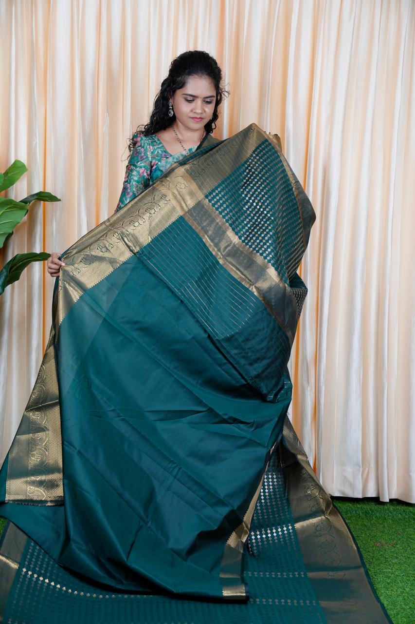 Sridevi inspired saree( no animal figure) 🥳