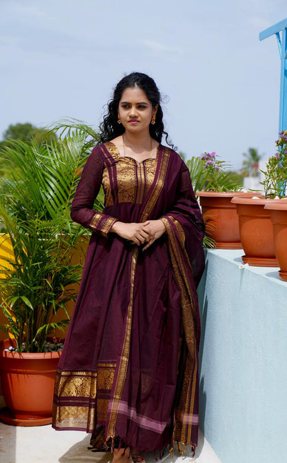 Premium kanchi cotton anarkali(stitched)Check description 🥰😎⏰ prebook 25 days