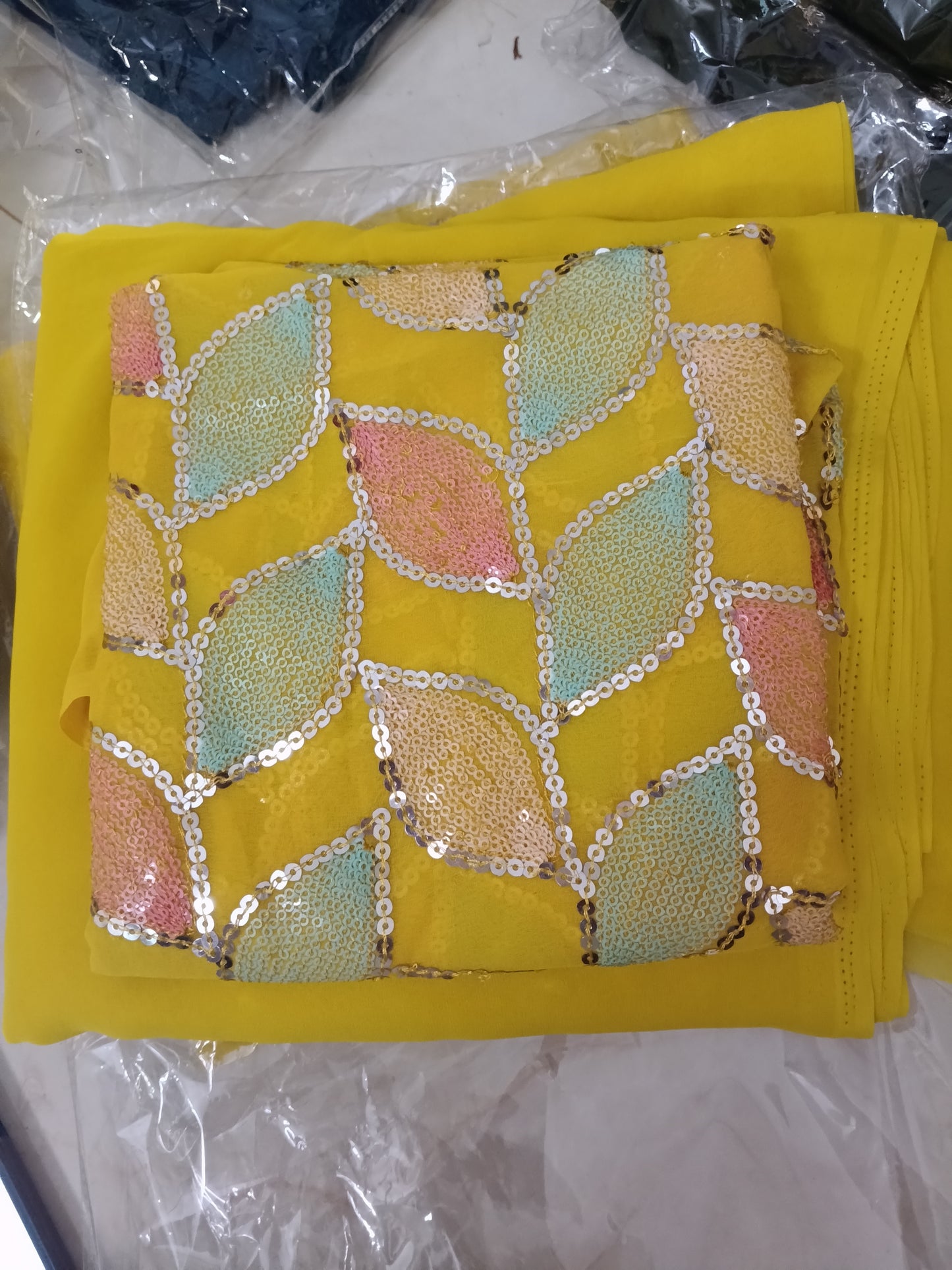 Chiffon Saree🧠