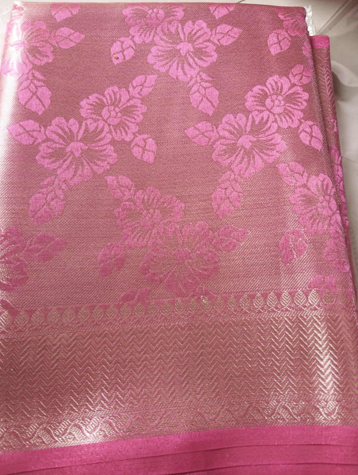 Katan tissue saree📷