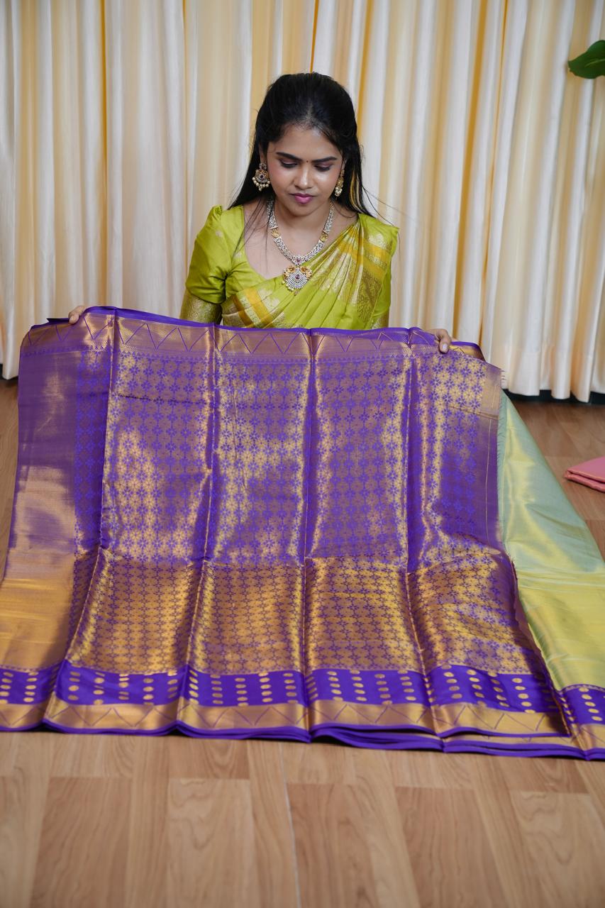 Kanchi semi silk saree 🥳
